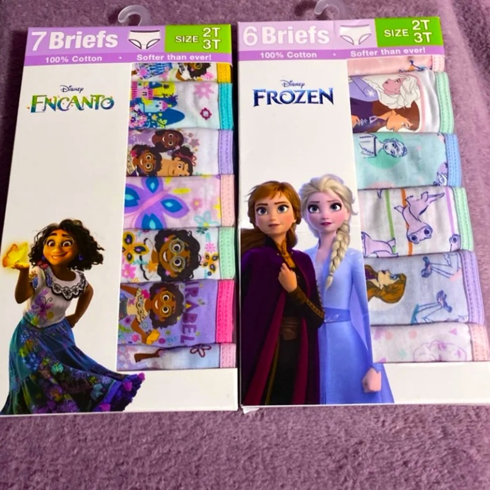 Girls Encanto & Frozen (2) 7 Pack Character Underwear,Size 2-3T
